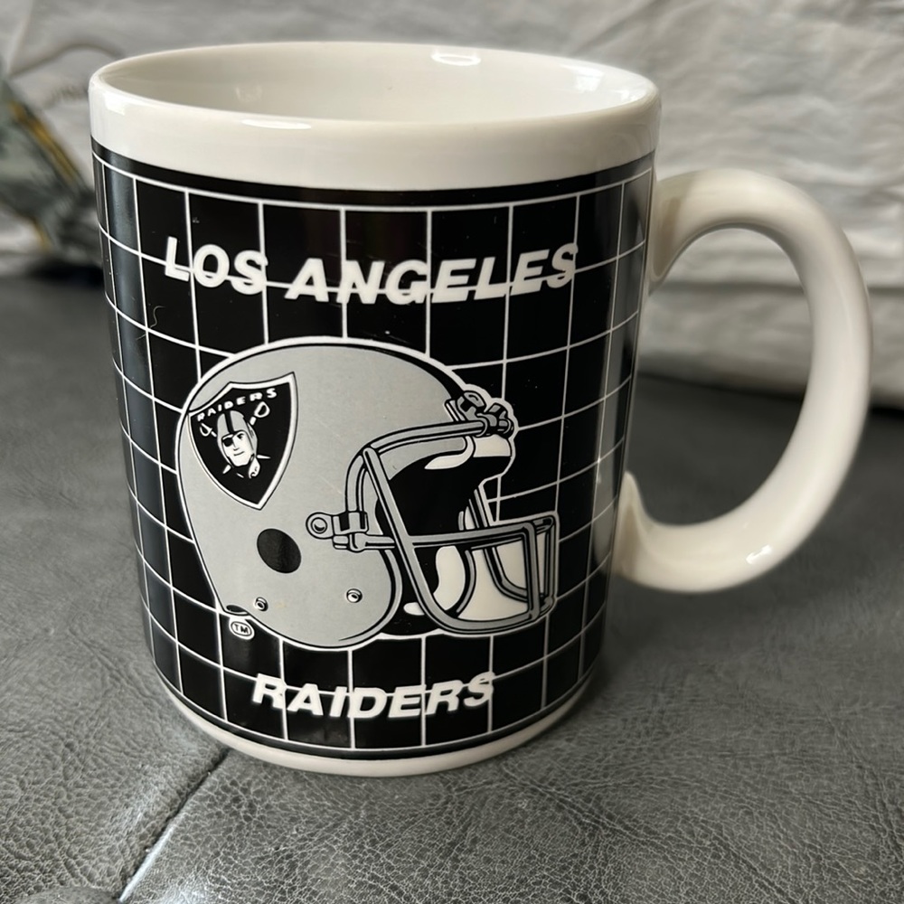 Los Angeles Raiders Mug